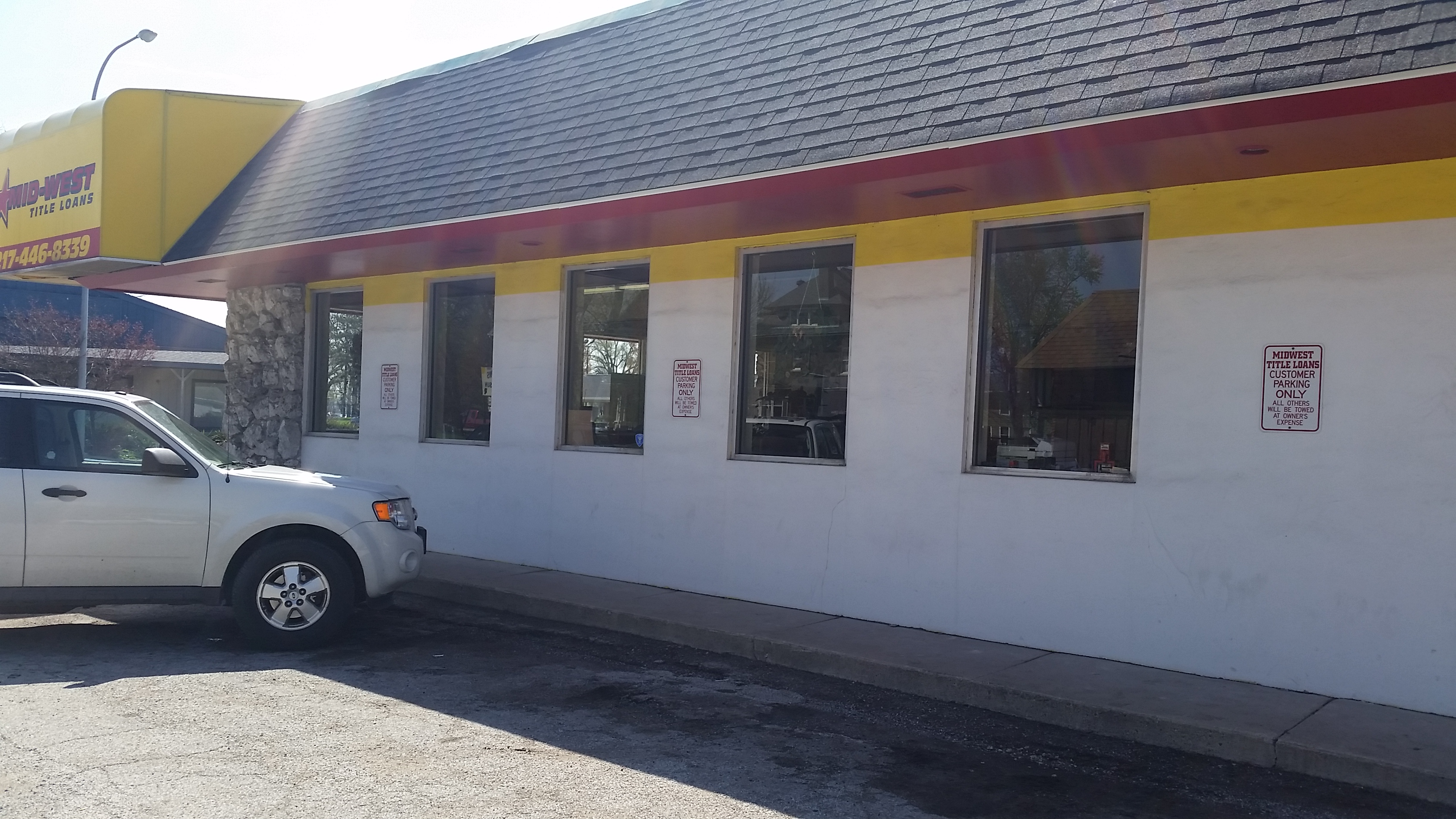 Midwest Title Loans in DANVILLE, ILLINOIS on 330 North Gilbert St